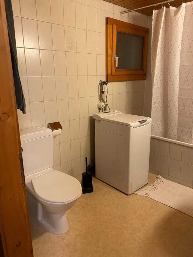 Schoene Ferienwohnung Mit Seeblick 图恩 外观 照片